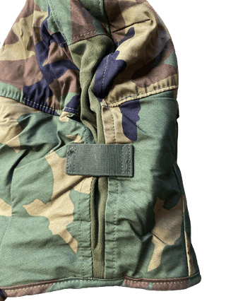 Isolierter Helm für kaltes Wetter.jpg