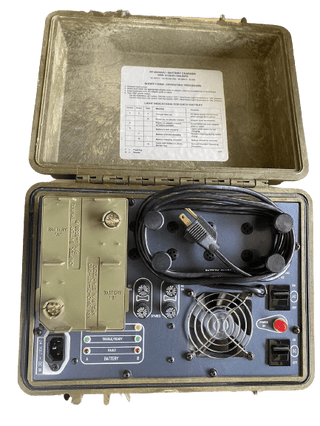 Bren-Tronics Taktisches Batterieladegerät.jpg