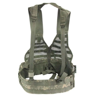 Military Issue ACU Fighting Load Carrier Weste.jpg