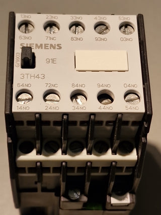 Siemens 3TH43 91E Hilfsschütz 24V DC 9S 1Ö – neu ohne OVP0