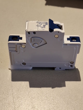 ABL Sursum 1C1,6UM Leitungsschutzschalter 1,6A 277VAC neu1