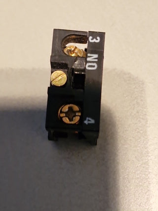 3x TELEMECANIQUE XEN-L1111 Kontaktblock 400V XENL1111 Block2