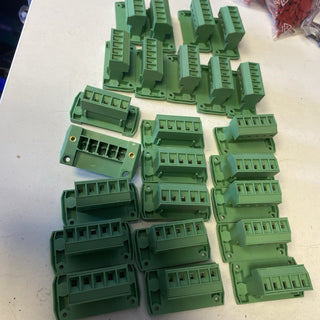 24x Phoenix Contact 1840586 DFK-PC 4/ 5-GF-7,62 Durchführungsstecker – Neu (Sons