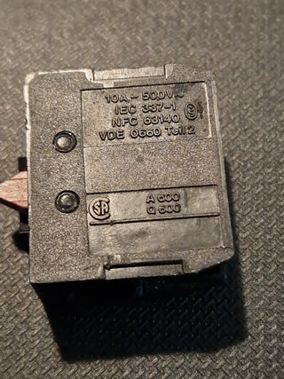 1x TELEMECANIQUE XEN-L1121, 400V, 3A, Kontaktblock, Sensor, Regler1