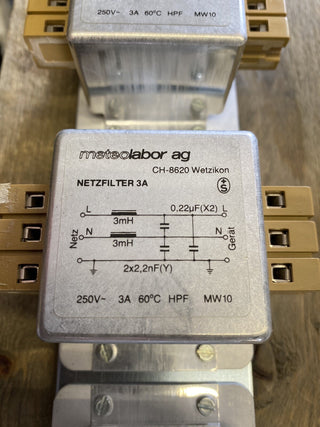 3x Netzfilter Entstörfilter METEOLABOR AG Typ 2A-L, 250V AC, 3A, Flachstecker,