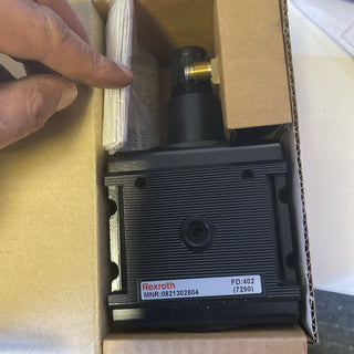 0821302804 DRUCKREGLER MIT MANOMETER REXROTH3