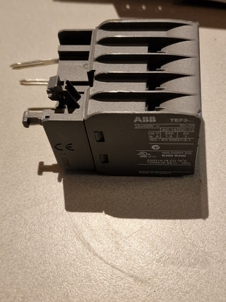 ABB TEF5-ON elektronischer Zeitblock 1SBN020312R1000 Zeitrelais Aufsatz Gebrauch1