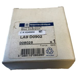 Schneider LA9D0902 Verriegelung für Schütz 9–32A neu1