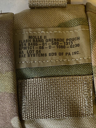 USGI US Army MOLLE II Flash Bang Granatentasche Multicam OCP 8465-01-580-1313