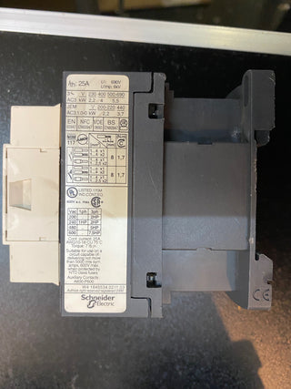 Telemecanique / Schneider Electric Schütz LC1D09 (24V) – Gebraucht1