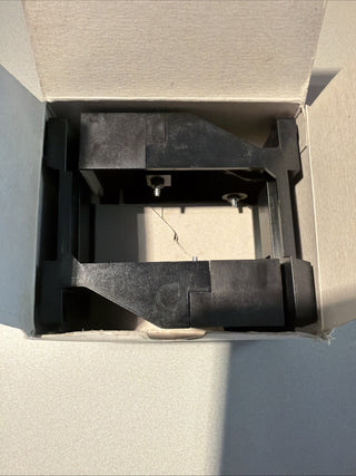 2x Siemens 3UX1418 Anschlussträger für Überlastrelais 3UA50 3UW10 Klemmenblock1
