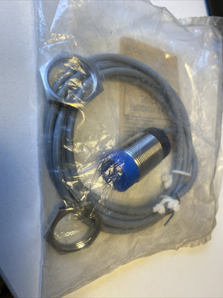 Carlo Gavazzi / Electromatic EI3015PPCS Induktiver Näherungssensor – NEU & OVP3