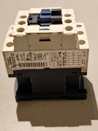 Telemecanique cad32 m7 Schütz 220V 50/60z2