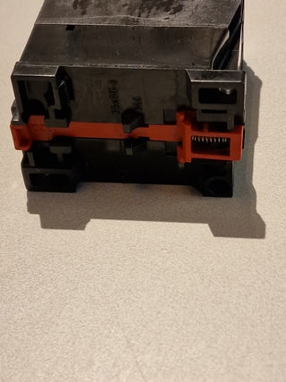 Quadratisch D Klasse 9065 Typ TR 4#24