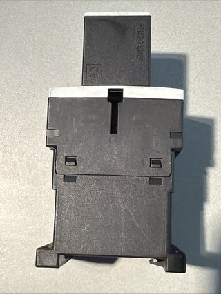 1x Siemens Sirius Schütz 3RT1016-1BB41 S00 24V DC 4kW 9A Schraubanschluss GEB3