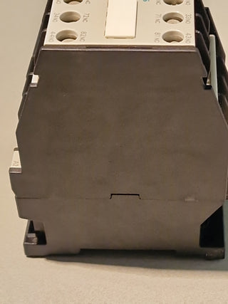 Siemens Hilfsschuetz 3TH4244-0AP0 44E 4NO 4NC 230V50Hz#92