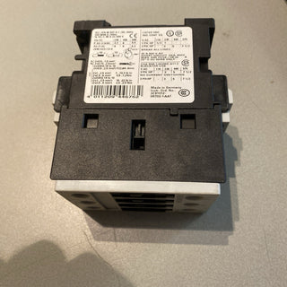 Siemens SIRIUS Leistungsschütz 3RT1023-1AF04 (Baugröße S0, 4kW, 110V AC) – Gebra