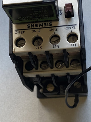 Siemens 3TB4011-0A Leistungsschütz 3TB40 11-0A 220V 50Hz AC Schütz – Gebraucht0