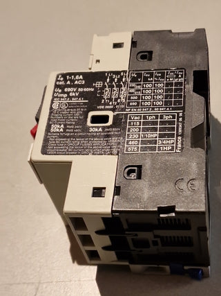 Telemecanique Motorschutzschalter GV2-M06 Motor circuit breaker 1-1,6A  GV2 ME063