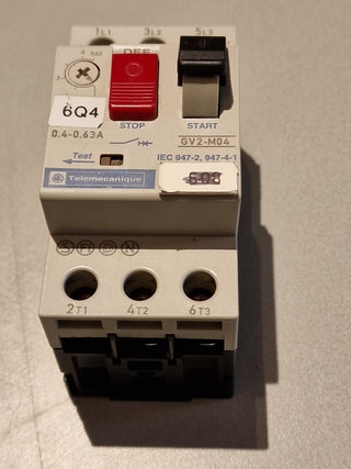 Telemecanique GV2 M04 IEC 947-2 0,4-0,63A 690V 50/60HZ (NEW OLD STOCK)0