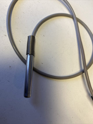 BOSCH Ersatzteil TTNR: 8738204637 Temperaturfühler T1/T4 4000mm4