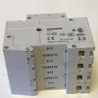 Siemens 5SX26 C32 32A 4P Kompaktleistungsschalter 400V-AC7