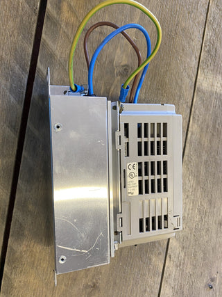 Omron Sysdrive Wechselrichter Typ 3G3JV-AB002, Eingang: 200-240V, 50/60Hz, 3.5A,9