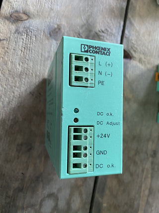 Phoenix Contact CM 50-PS-120-230AC/24DC/2,5 Netzteil 2939043 geb4
