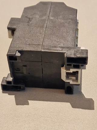 Klöckner Moeller DIL 08-31 Hilfsschütz 220V AC 3S/1Ö – gebraucht5