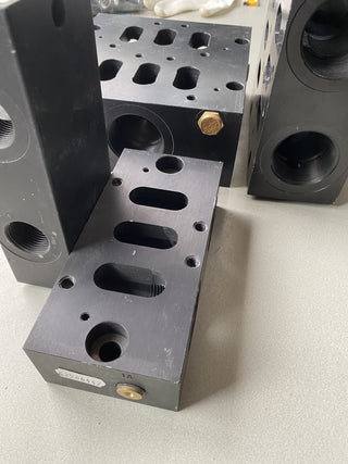 Bosch Pneumatik‑Verteilerplatten – Posten – verschiedene Typen laut Bildern6