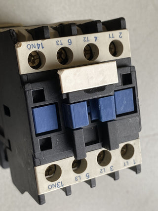 Telemecanique / Schneider Electric Schütz LC1D09 (24V) – Gebraucht6