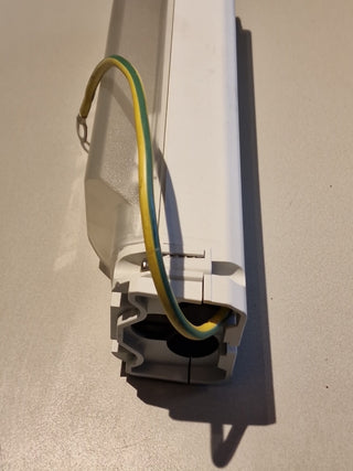 Krüger-Werke GmbH Übergangs/Sicherungskasten EKM20514