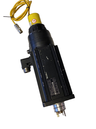 INDRAMAT MAC090B-0-PD-3-C/110-B-1/S005 +STEGMANN AG661054096X4096 SSI3