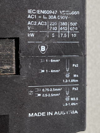 LP-16A00 BENEDIKT JÄGER 220-240V1