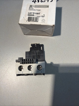  Schneider Electric / Telemecanique LA7D1064 TeSys1