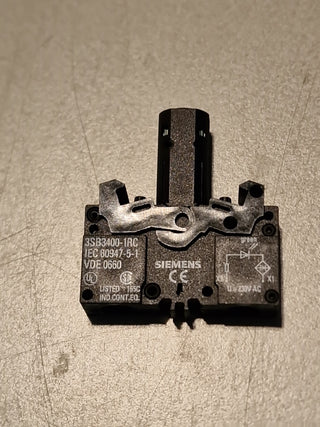 Siemens 3SB3403-1RC Lampenfassung LED grün 230V AC Federzug – NEU0