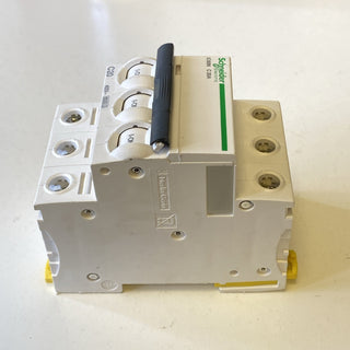 Schneider A9F79320 Leitungsschutzschalter Acti9 iC60N 4P 20A C-Char 6kA NEU3