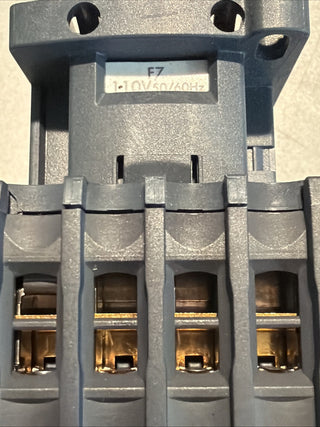 Schneider Electric LC1DT40P7 Leistungsschütz TeSys D 40A 230V AC 1S+1Ö geb3
