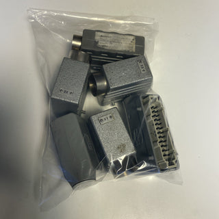 Posten mit 6 Harting Stecker12