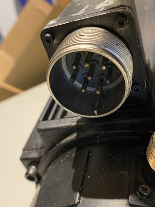 Indramat MAC090B-0PD-4-C/110-B-1/WA611XX Servomotor inkl. Stegmann AG 661 Geber3