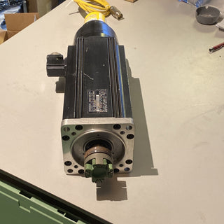 INDRAMAT Indramat Servomotoren MAC090C-0-GD-3-C/110-B-111