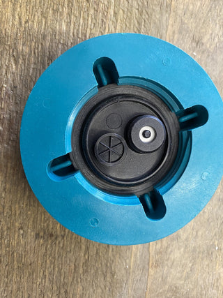 Neuer Original Volvo Penta Ausgleichsbehälterdeckel (Teilenummer 1674083 oder 822