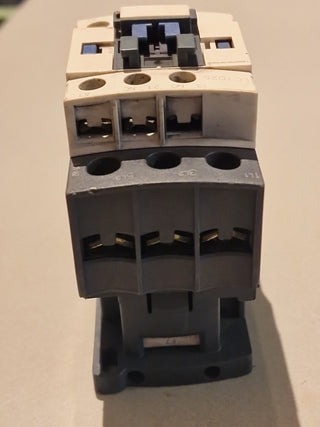 Telemecanique Leistungsschütz LC1D25P7 contactor 1NO + 1NC 40A 230VAC Schütz3