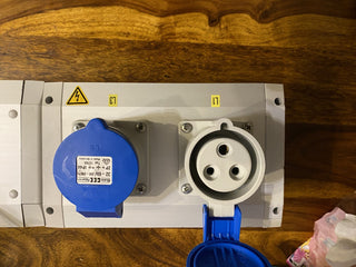 Siemens BD01 Abgangskasten mit 32A CEE Steckdose | Gebraucht7
