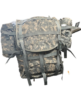 US ARMY MOLLE II RUCKSACK ACU,  + Gratis Bauchtasche, + Ein Zufall Pouch in ACU9