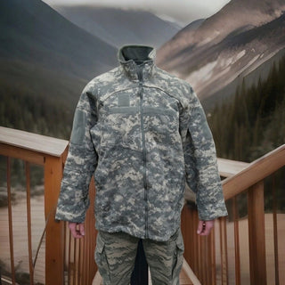 MASSIV Elements Jacke frei IWOL flammfest militärisch neu mit Etikett XL1