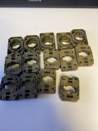14x Allen-Bradley 800E-A2L Montageverriegelung Latch | 2-Across | Neu - Sonstige0