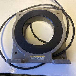 Omron F2LP-W100M Induktiver Ringsensor | Ø 100mm | IP67 | Gebraucht6