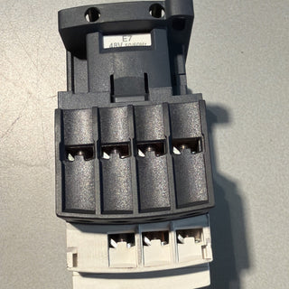 Schneider Electric LC1D128 TeSys D Leistungsschütz 4-polig 25A 48V AC Schütz geb3