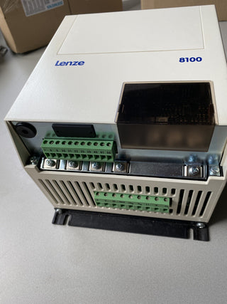 Lenze Frequenzumrichter 8100 33.8101_E Umrichterantrieb Inverter Drive #TOP0